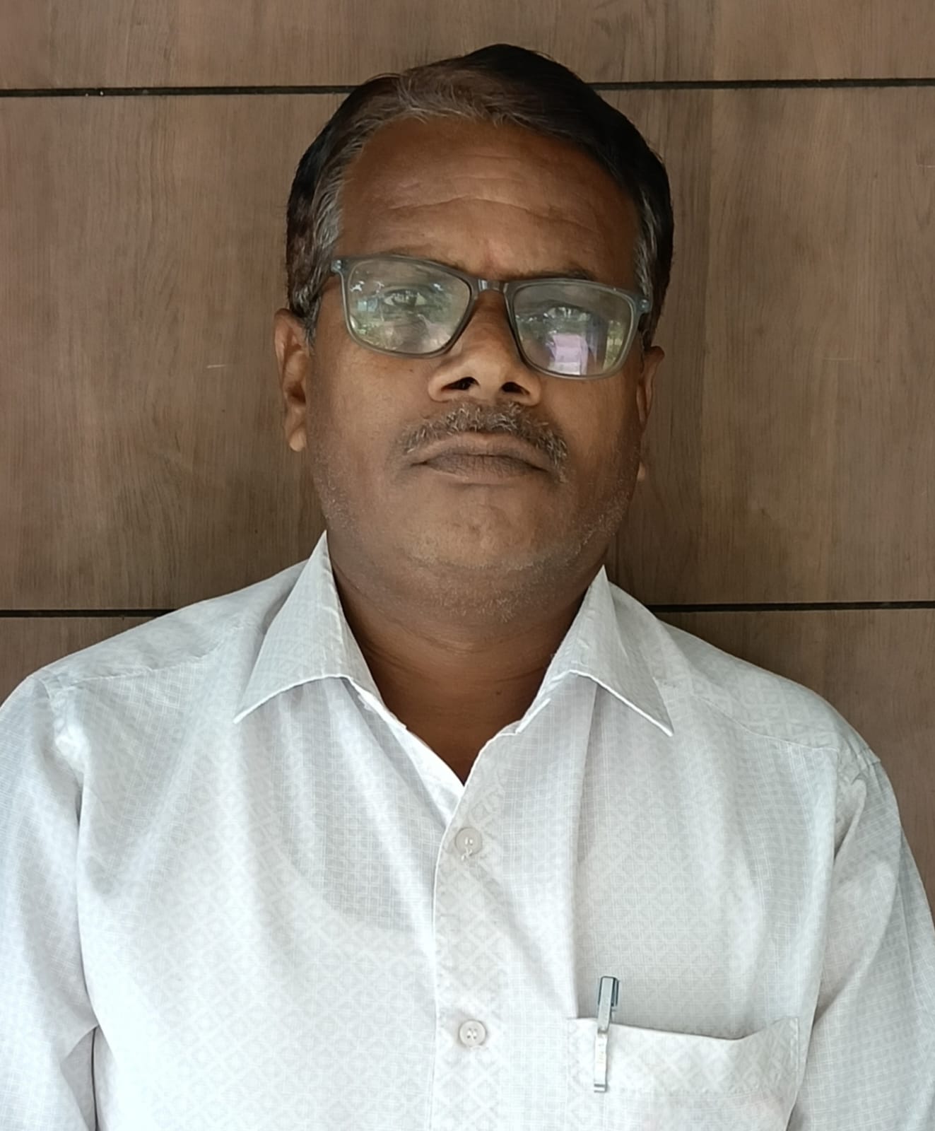 श्री. आनंदा लक्ष्मण कोरे